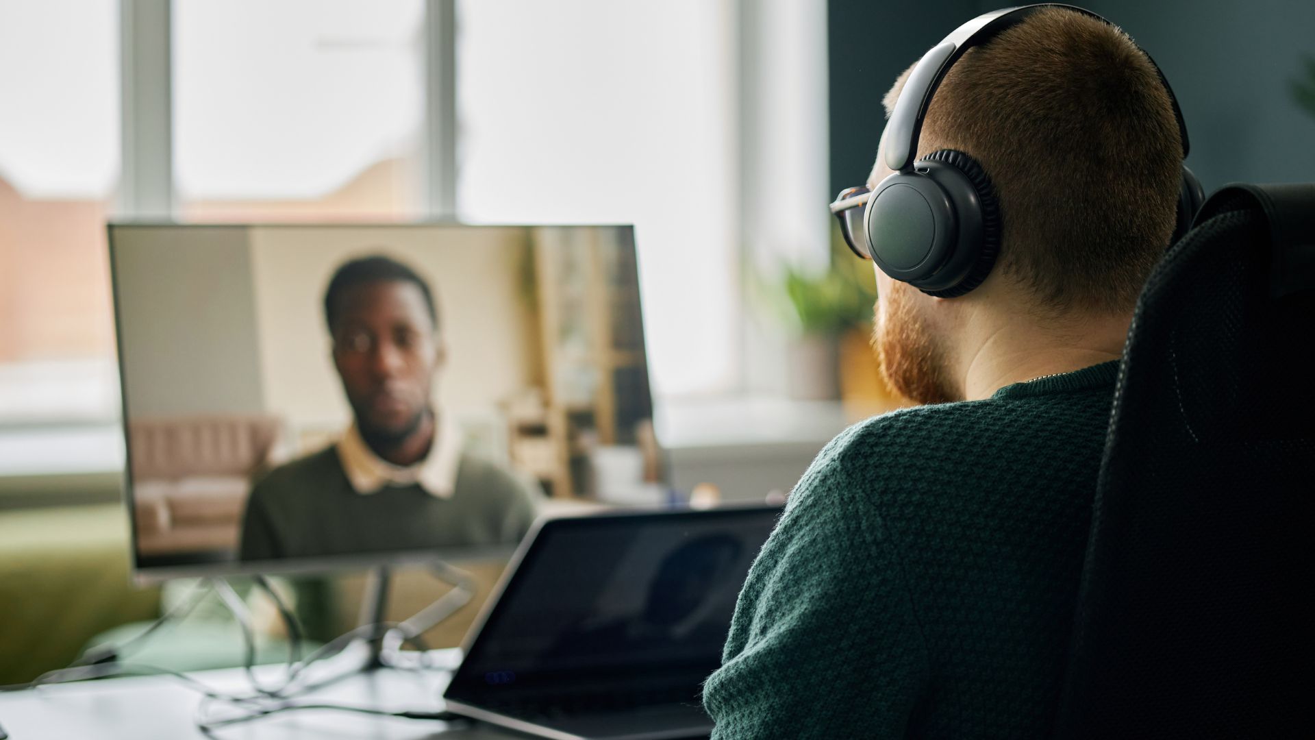 How Telnyx Virtual Cards Work for Businesses